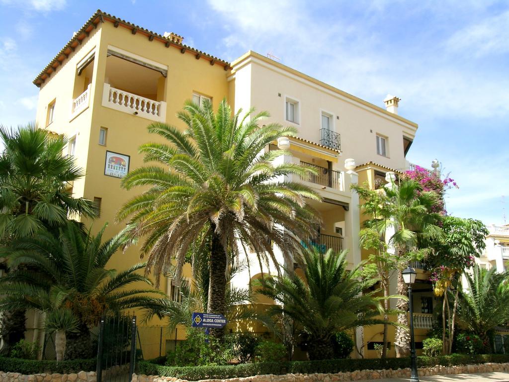 Ona Aldea Del Mar Aparthotel Torrevieja Bagian luar foto