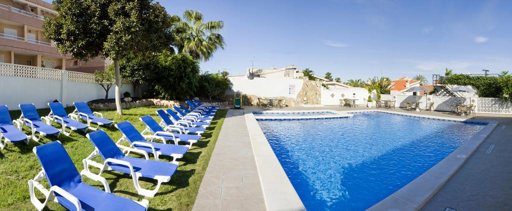 Ona Aldea Del Mar Aparthotel Torrevieja Bagian luar foto